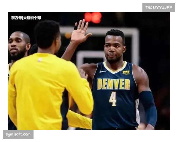 战术板：解析勇士为何能用小阵容限制住约基奇的策应